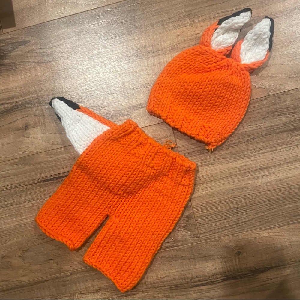 Newborn fox outfit